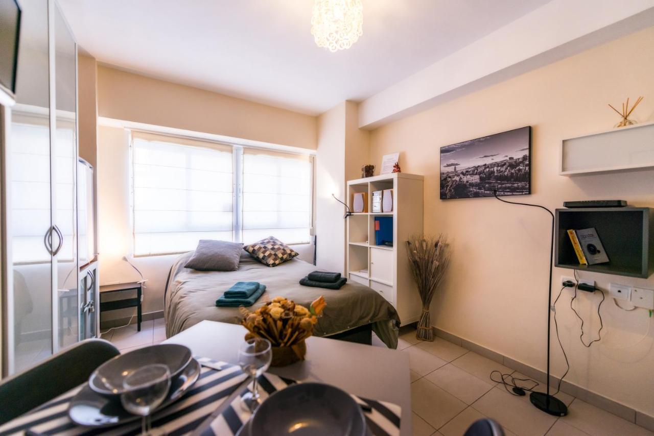 La Casita Malagueta Apartman Málaga Kültér fotó